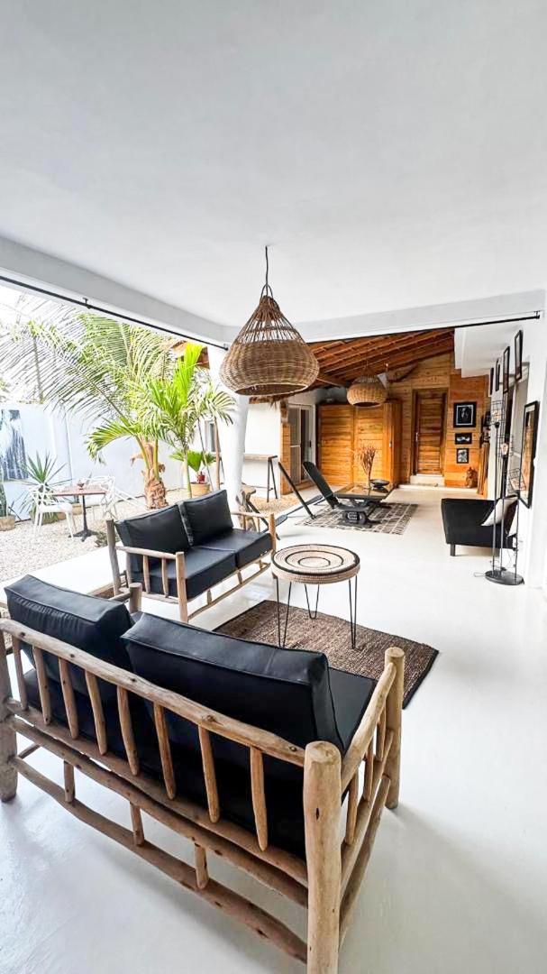 Villa Chanalu Ngaparou Bagian luar foto