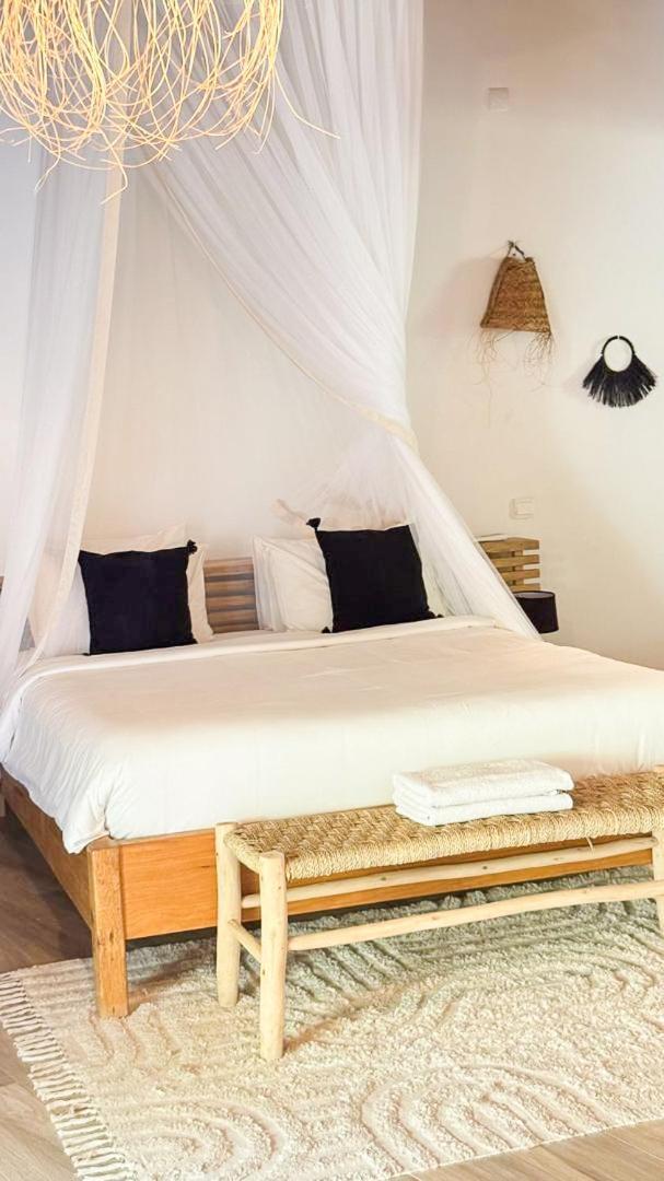 Villa Chanalu Ngaparou Bagian luar foto